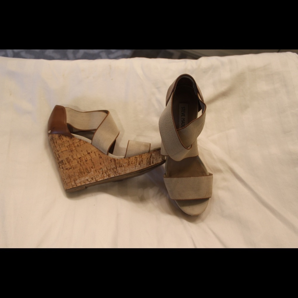 Steve Madden Wedges